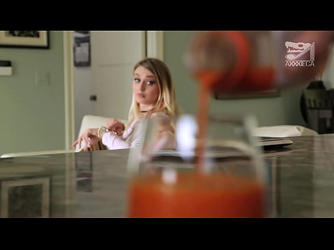 ❤️ Hot girl le big tits agus tight pussy a ' faighinn cock bho loser, ach gu math cruaidh ❤️  Super porn  aig gd.xxxtophd.ru ❌️❤